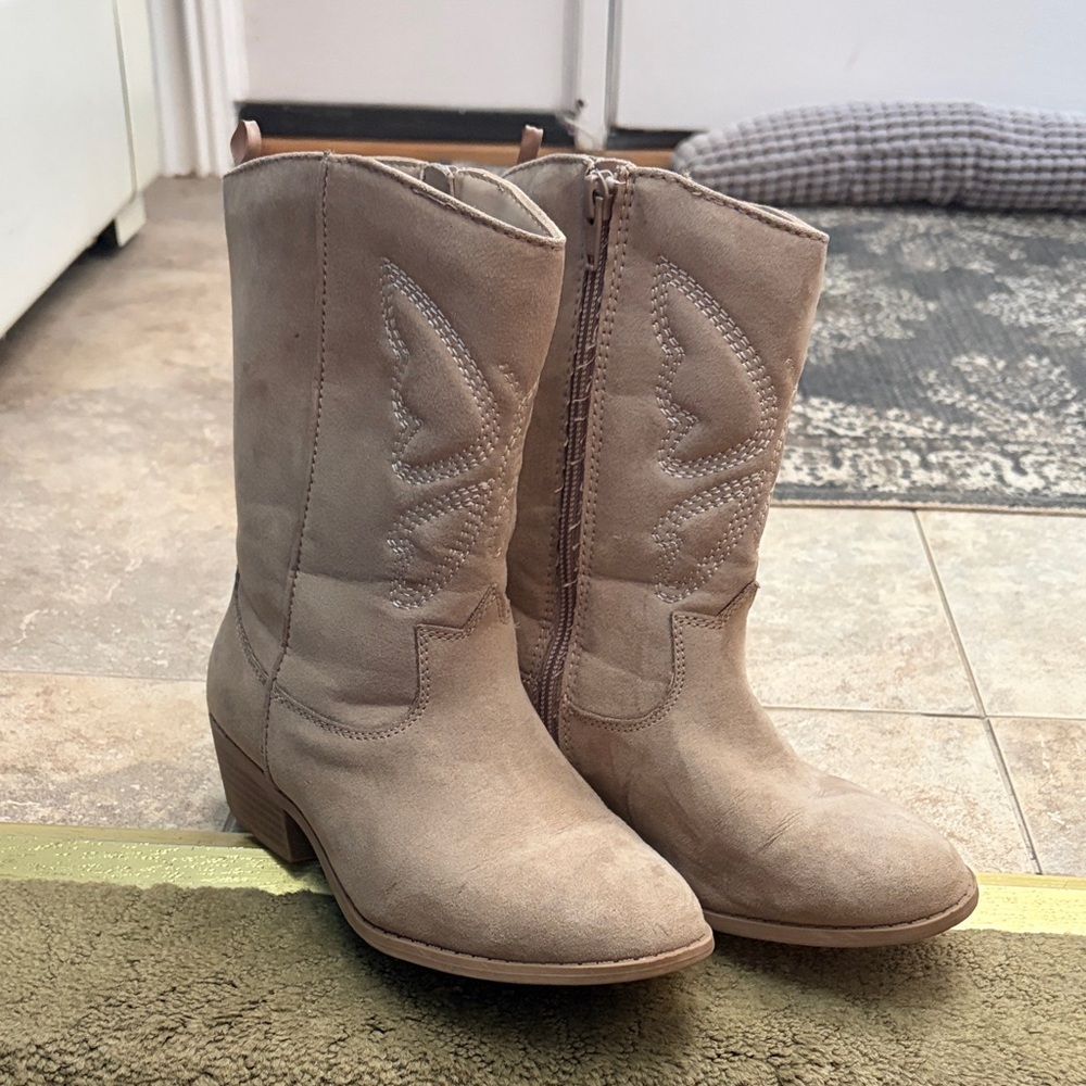 Girls size 2 Tan Western Boots Old Navy